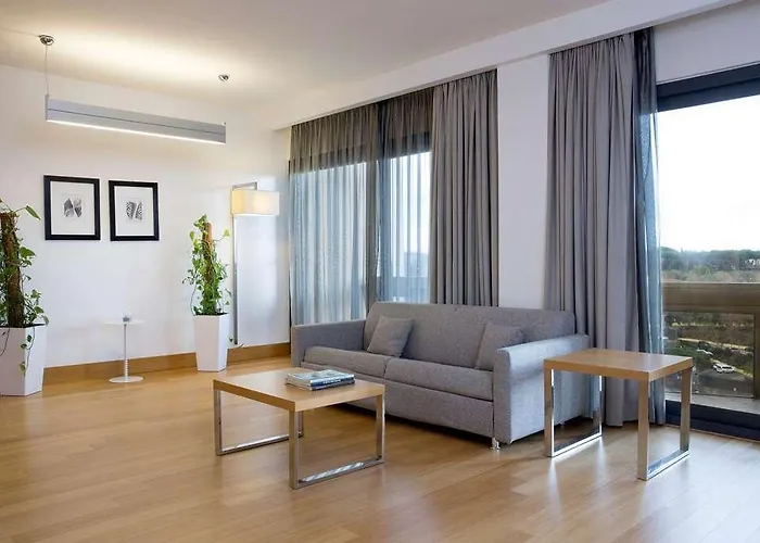 Wyndham Midas Hotel 4*
